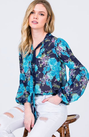BLUE DREAMS TOP